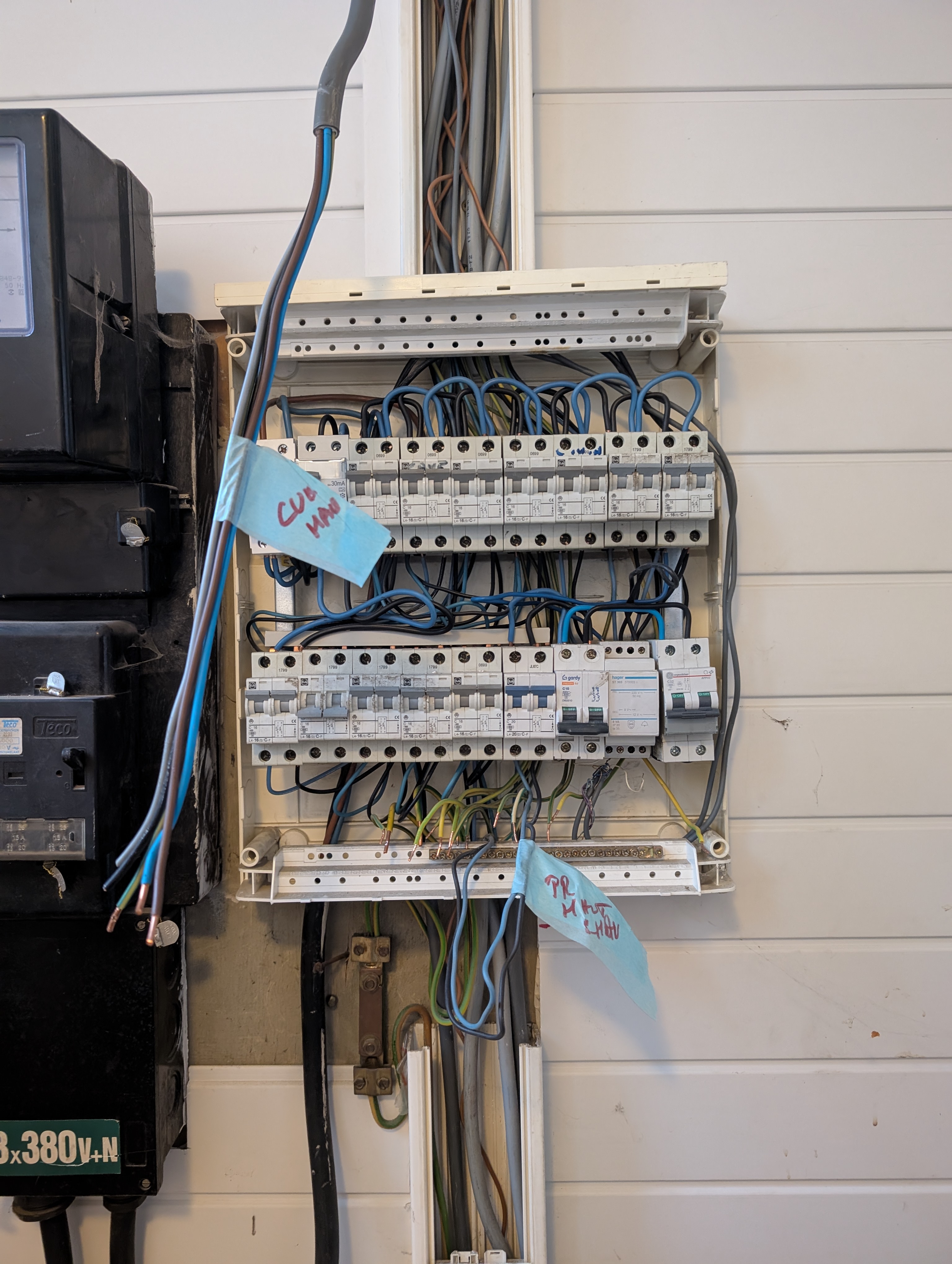 Mise en conformité électrique – Liège